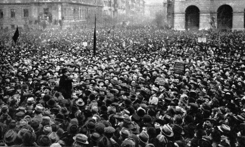 A Tanacskoztarsasag kikialtasa 1919. marcius 21 Kossuth ter
